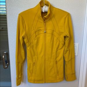 Lululemon Define Women's Jacket. Size 6.